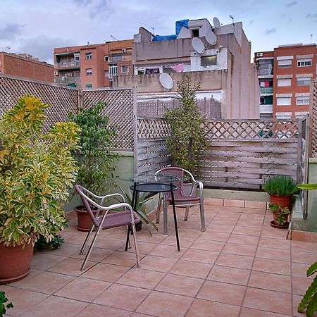 Kamelly Hotel Badalona Bagian luar foto