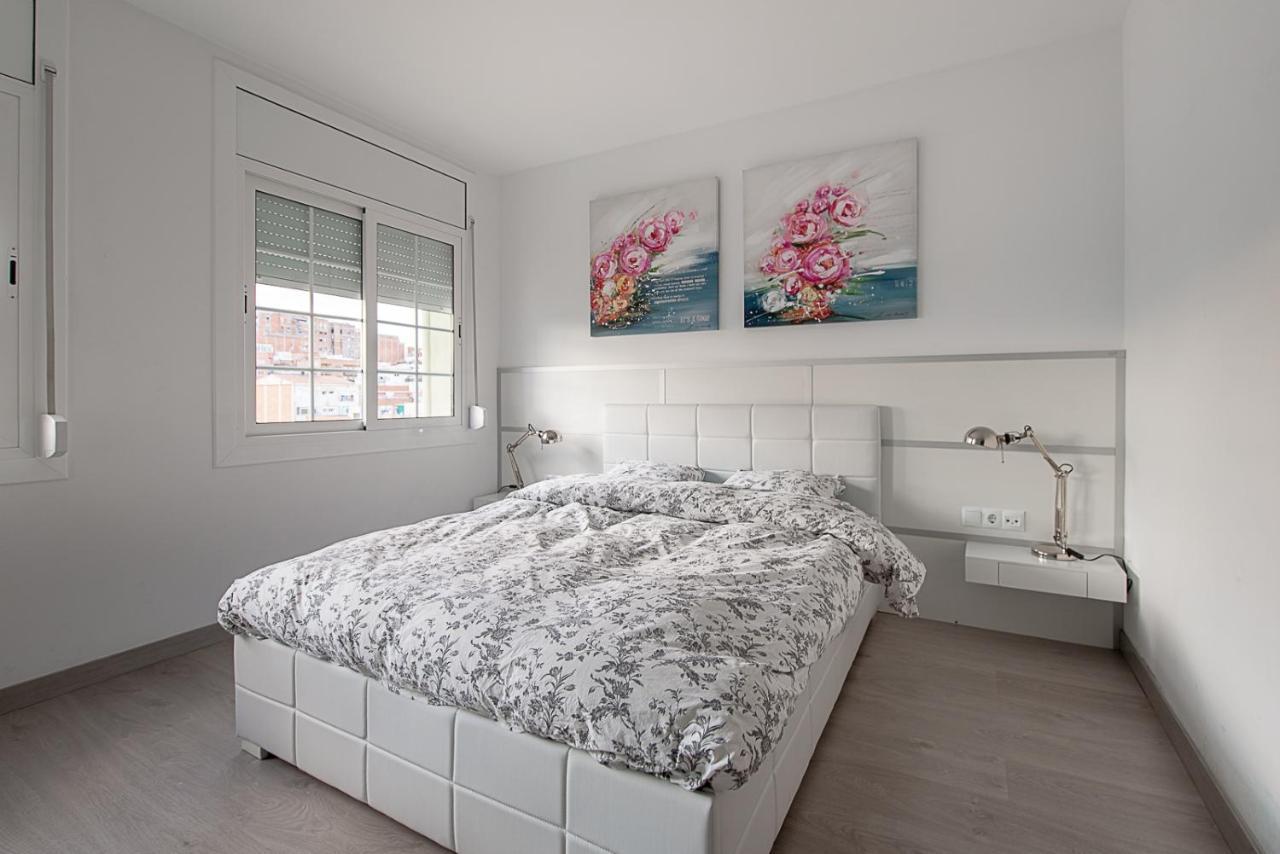 Kamelly Hotel Badalona Bagian luar foto